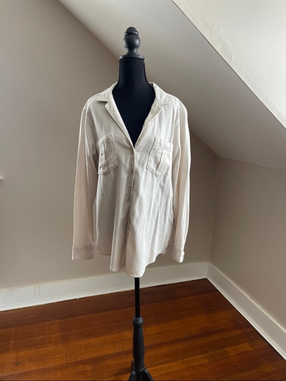 Abercrombie & Fitch Soft Button-Down Shirt- Cream